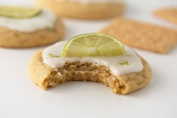 chewy key lime cookies with bite
