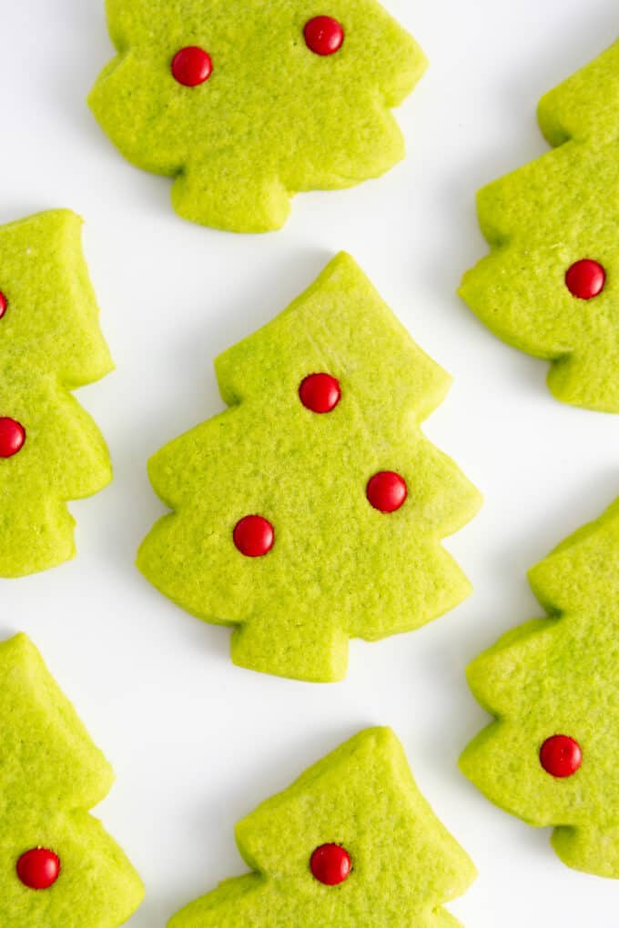 green christmas tree sugar cookie with red M&M ornaments