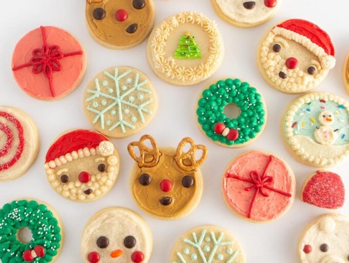 12 easy circle christmas cookie designs