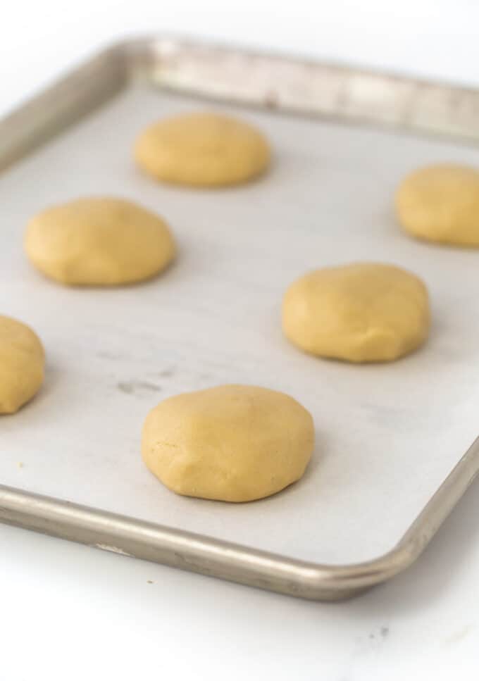 peppermint sugar cookie dough balls on baking tray